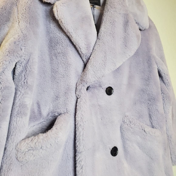 NWT BCBGMAXAZRIA | Lavender Faux Fur Coat Jacket - Picture 4 of 8